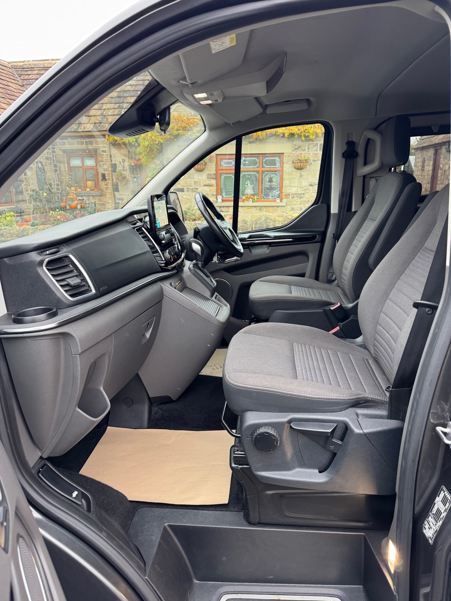 Used Ford Tourneo Custom 2018 for sale - 76508079: Photo 13