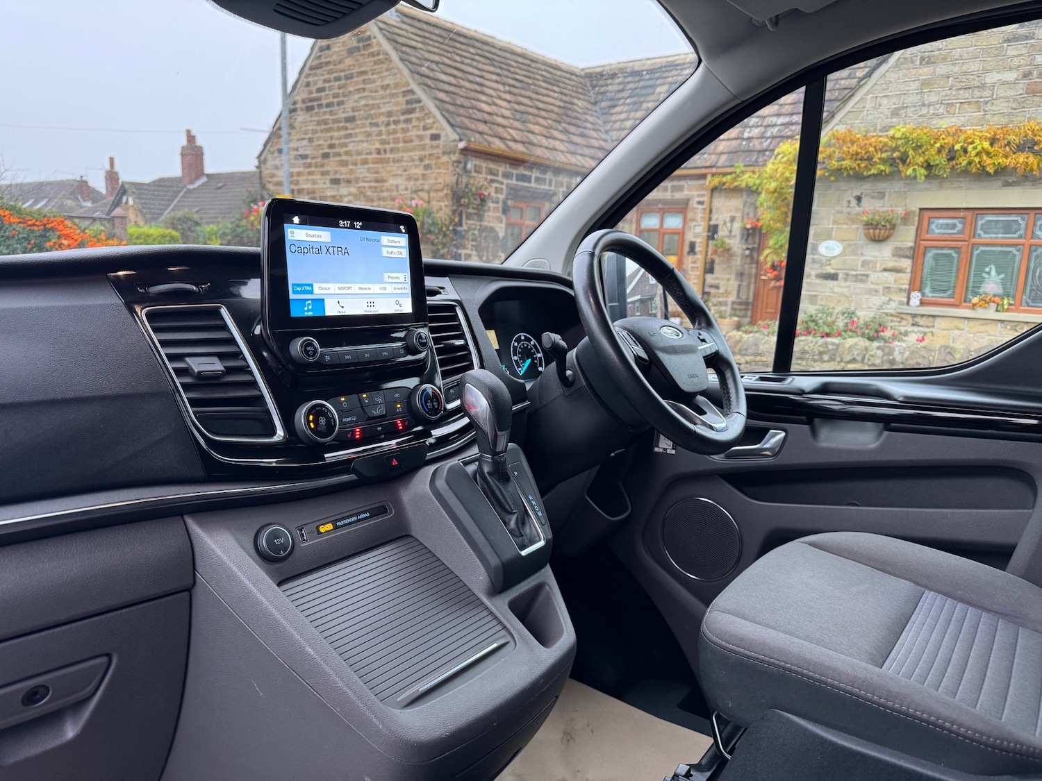 Used Ford Tourneo Custom 2018 for sale - 76508079: Photo 14