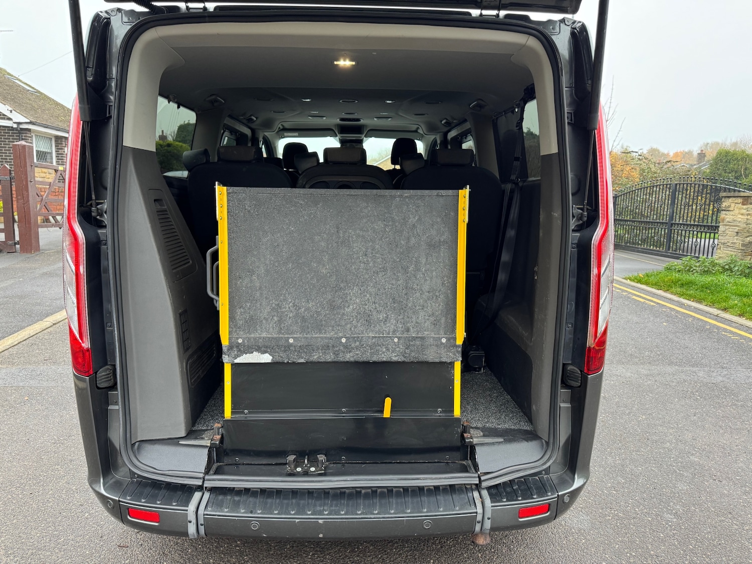 Used Ford Tourneo Custom 2018 for sale - 76508079: Photo 16