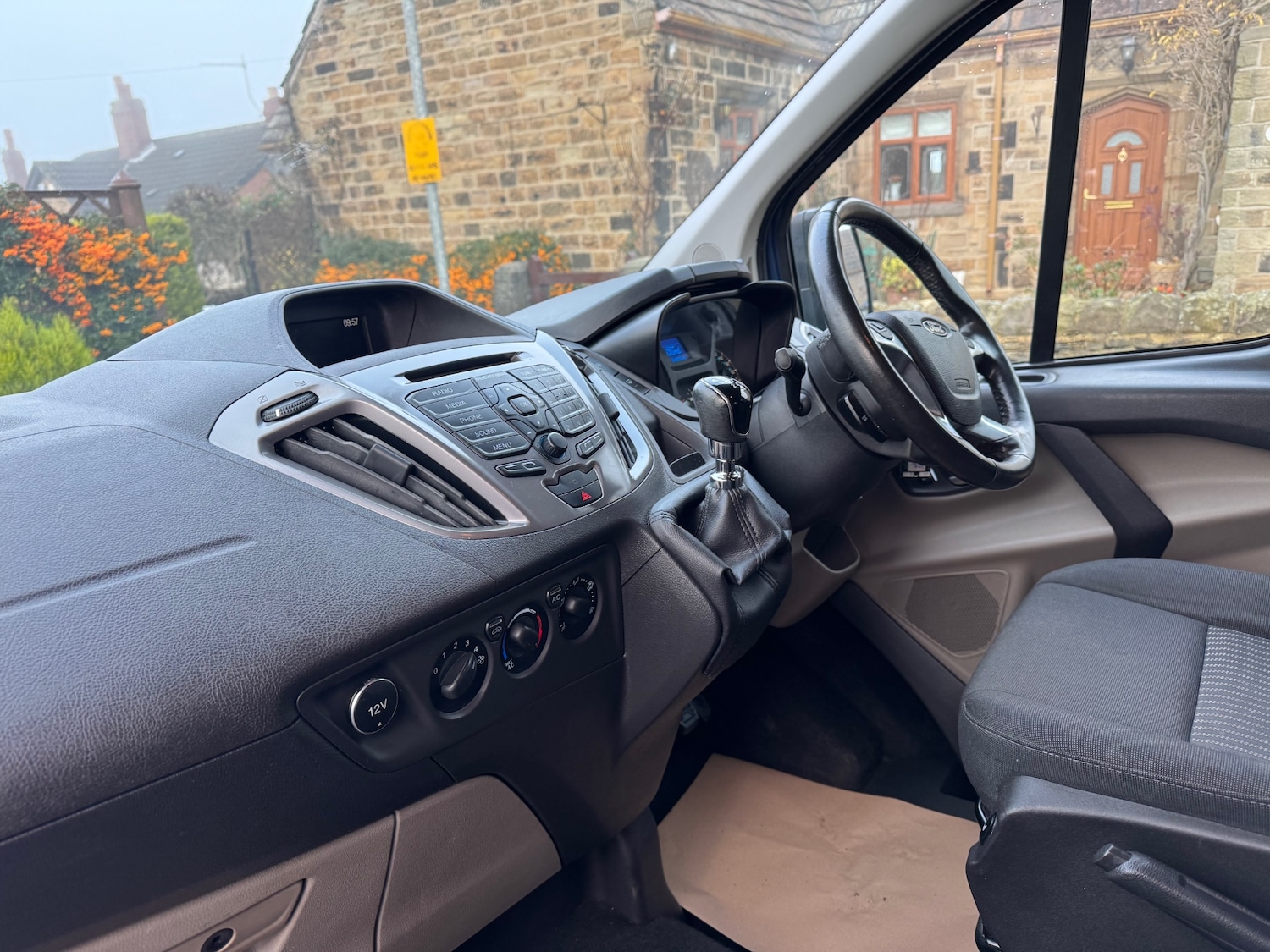 Used Ford Tourneo Custom 2017 for sale - 77012118: Photo 9