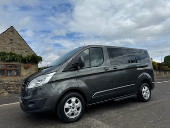 Used Ford Tourneo Custom 2018 for sale - 75516521: Photo