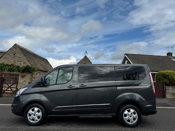 Used Ford Tourneo Custom 2018 for sale - 75516521: Photo