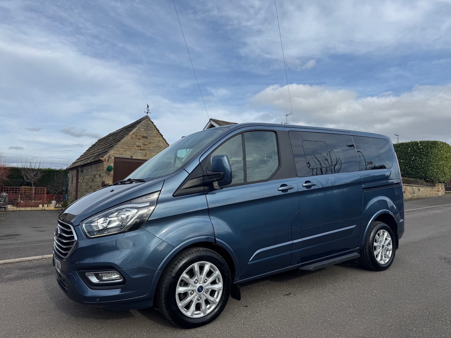 Used Ford Tourneo Custom 2019 for sale - 77668425: Photo 1