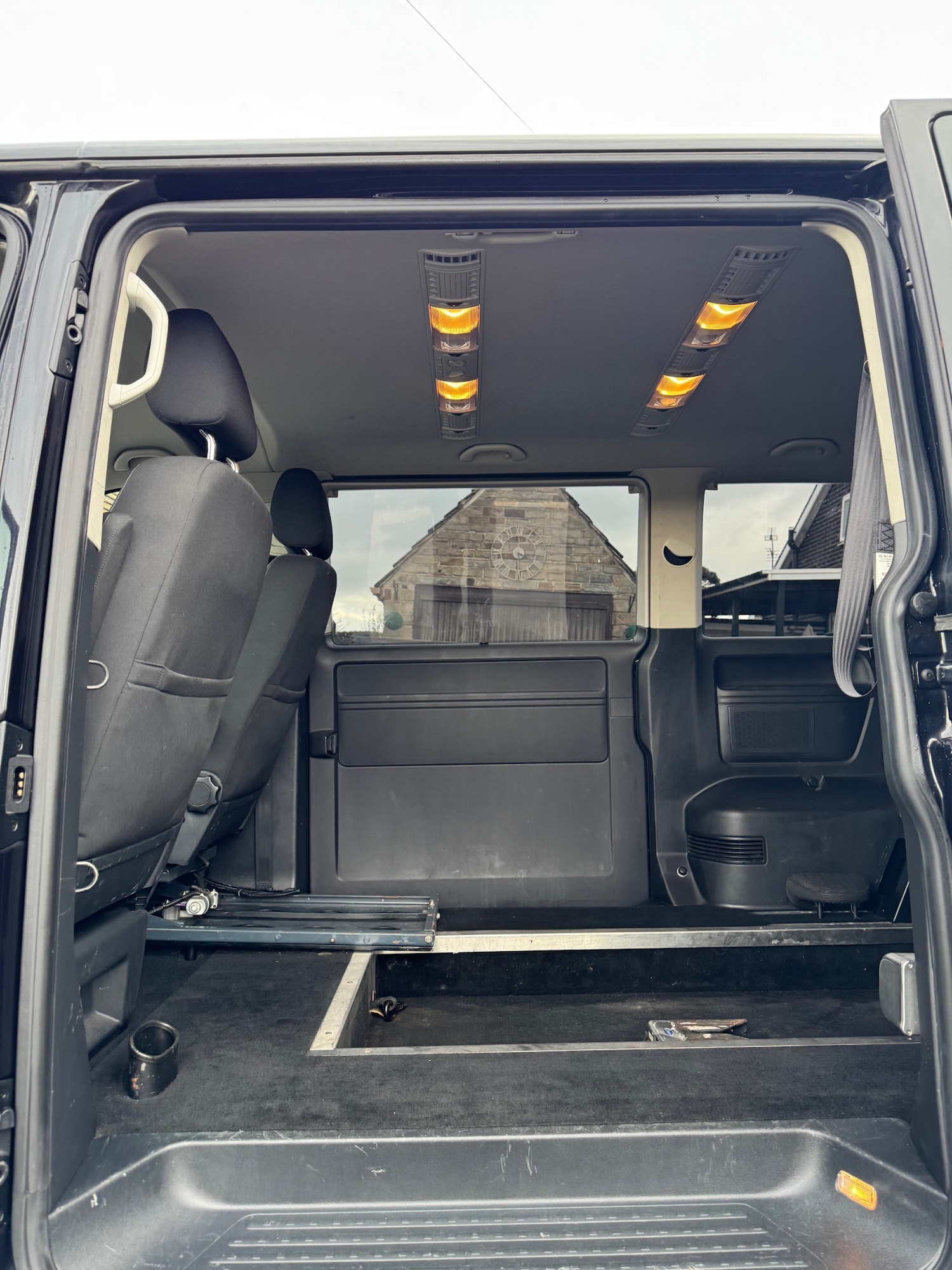 Used Volkswagen Transporter Shuttle 2018 for sale - 76355993: Photo 13