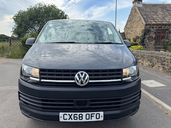 Used Volkswagen Transporter 2019 for sale - 78984551: Photo