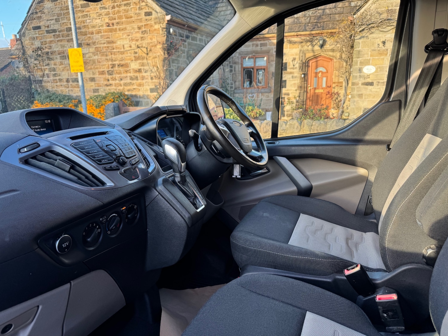 Used Ford Tourneo Custom 2018 for sale - 77005963: Photo 11