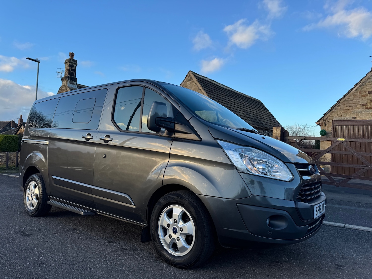 Used Ford Tourneo Custom 2018 for sale - 77005963: Photo 2