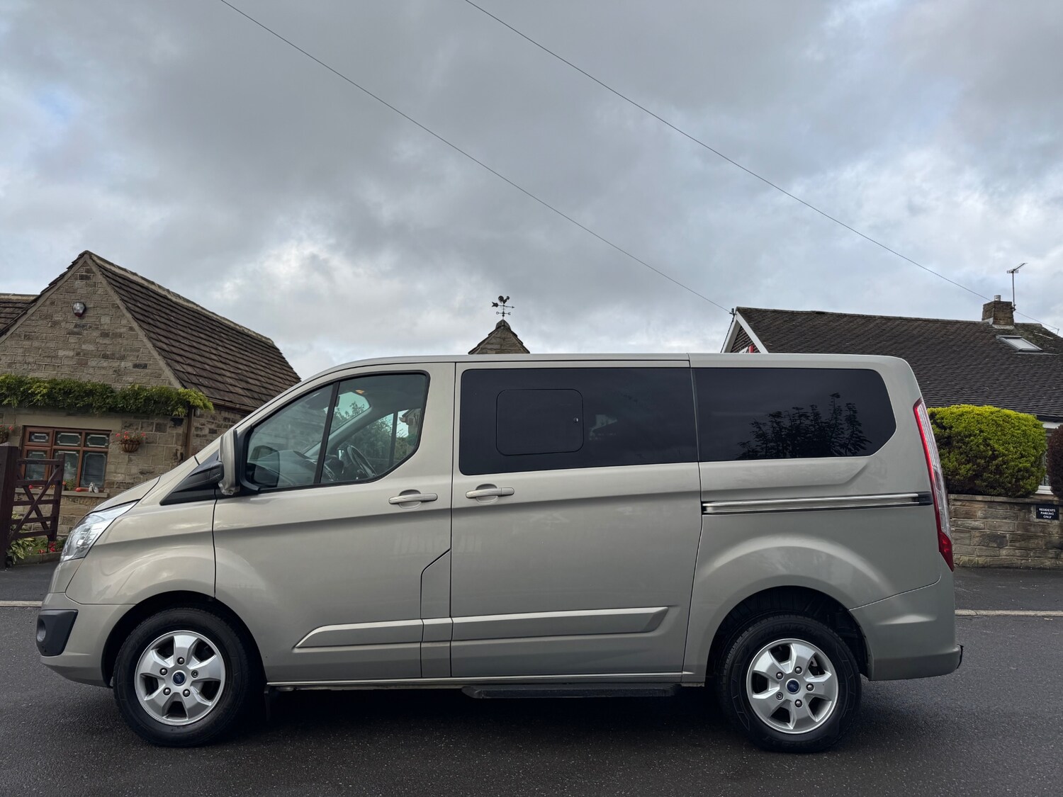 Used Ford Tourneo Custom 2017 for sale - 76357182: Photo 3