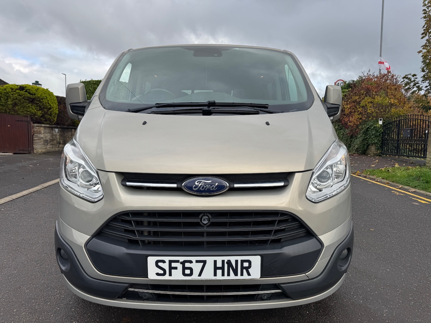 Used Ford Tourneo Custom 2017 for sale - 76357182: Photo 4