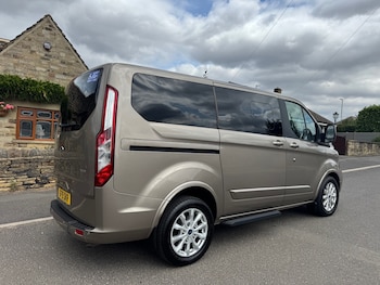 Used Ford Tourneo Custom 2019 for sale - 79357785: Photo