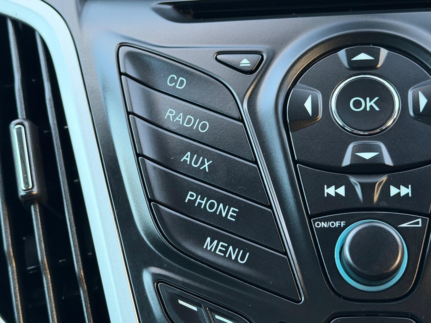 Used Ford Focus 2013 for sale - 76688982: Photo 28