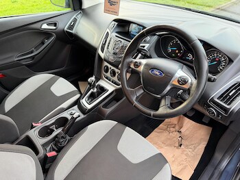 Used Ford Focus 2013 for sale - 76688982: Photo