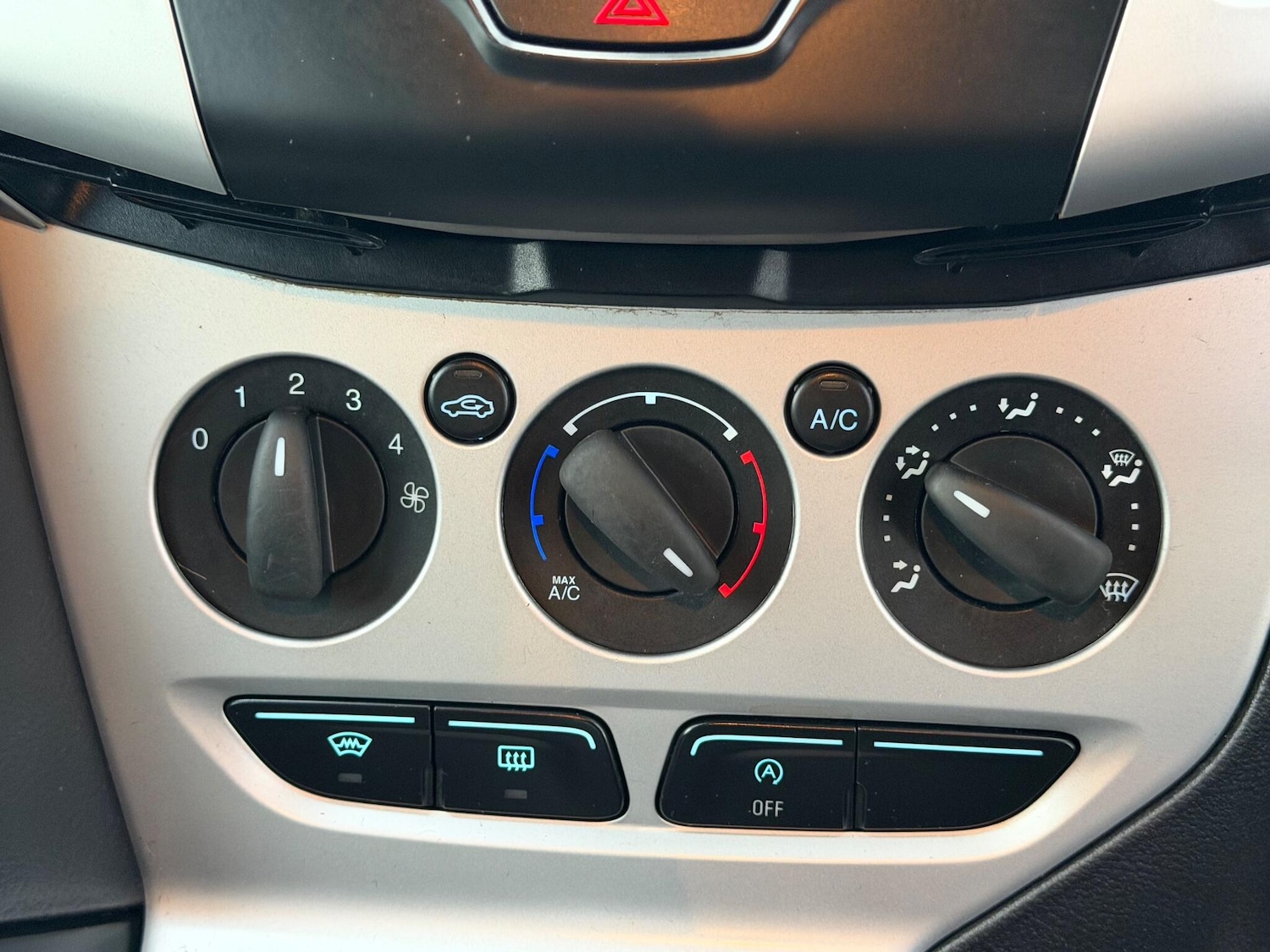 Used Ford Focus 2013 for sale - 76688982: Photo 30