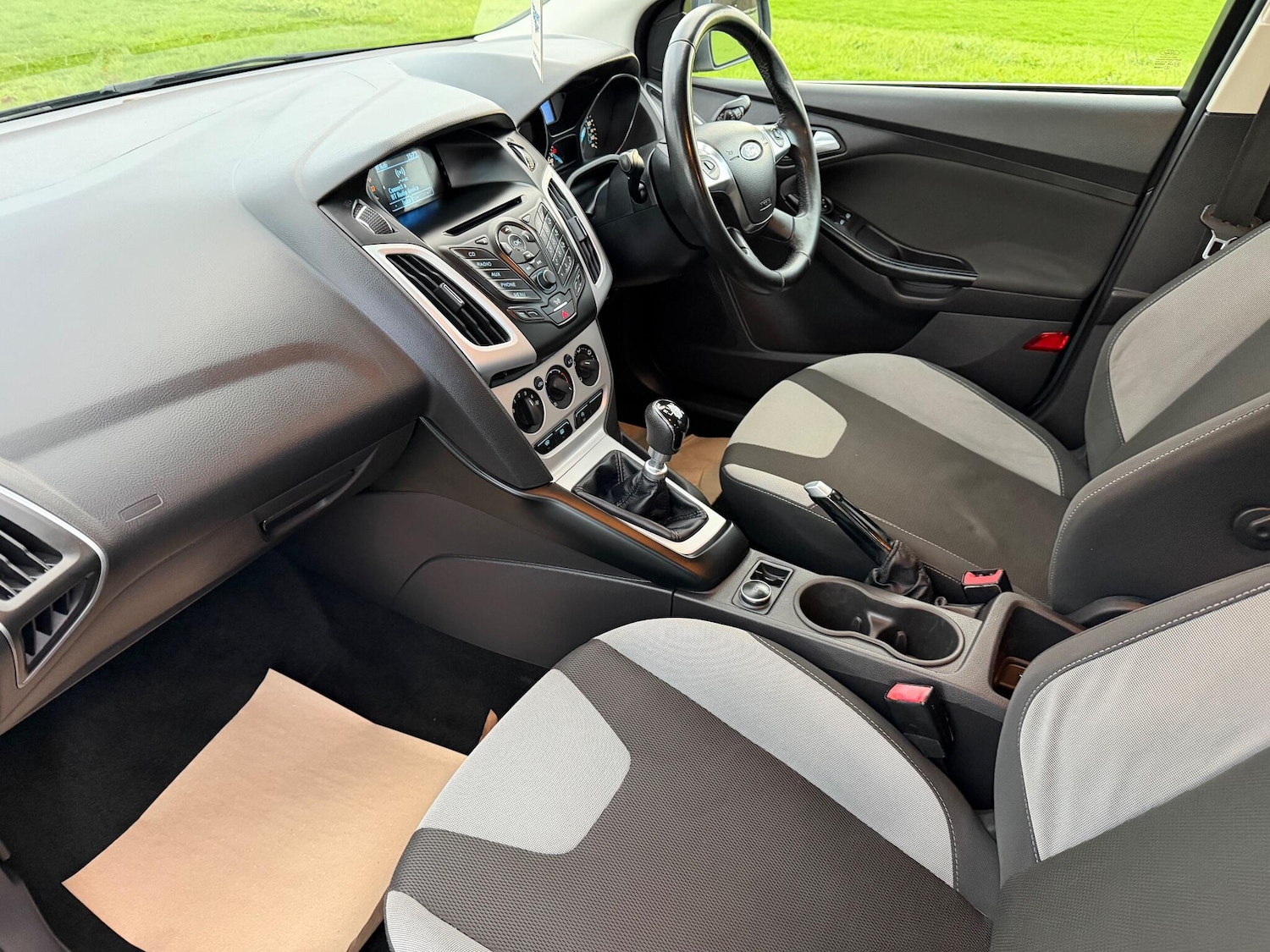 Used Ford Focus 2013 for sale - 76688982: Photo 32