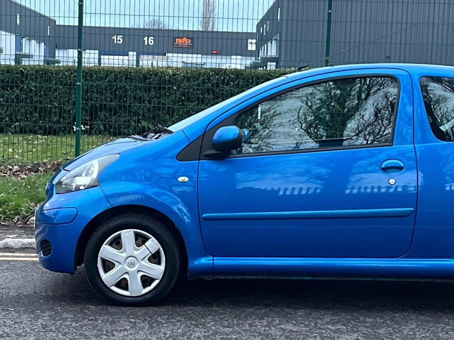 Used Toyota AYGO 2009 for sale - 77264430: Photo 8