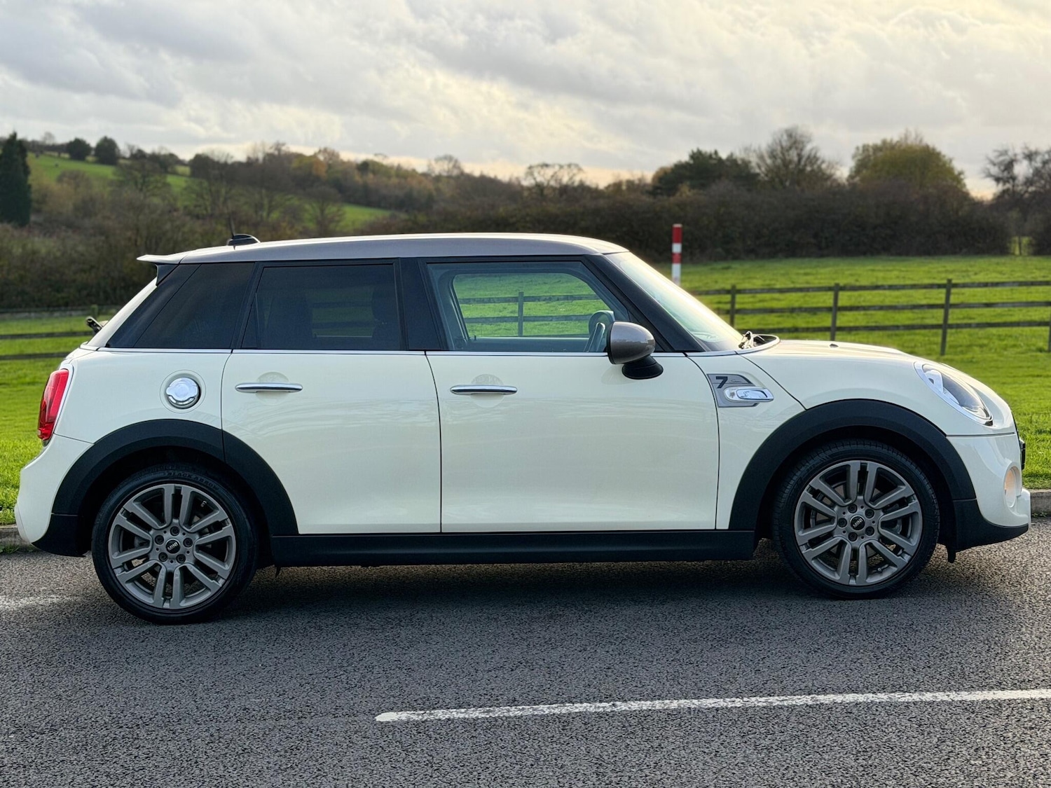 Used MINI Hatch for sale - 76689928: Photo 5