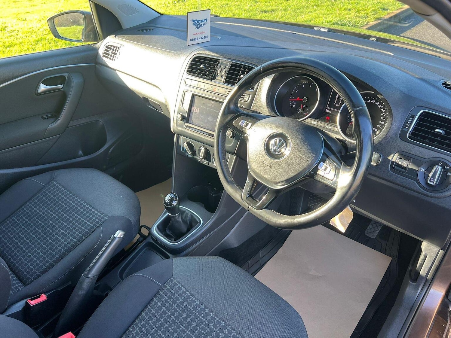 Used Volkswagen Polo 2014 for sale - 77003409: Photo 2