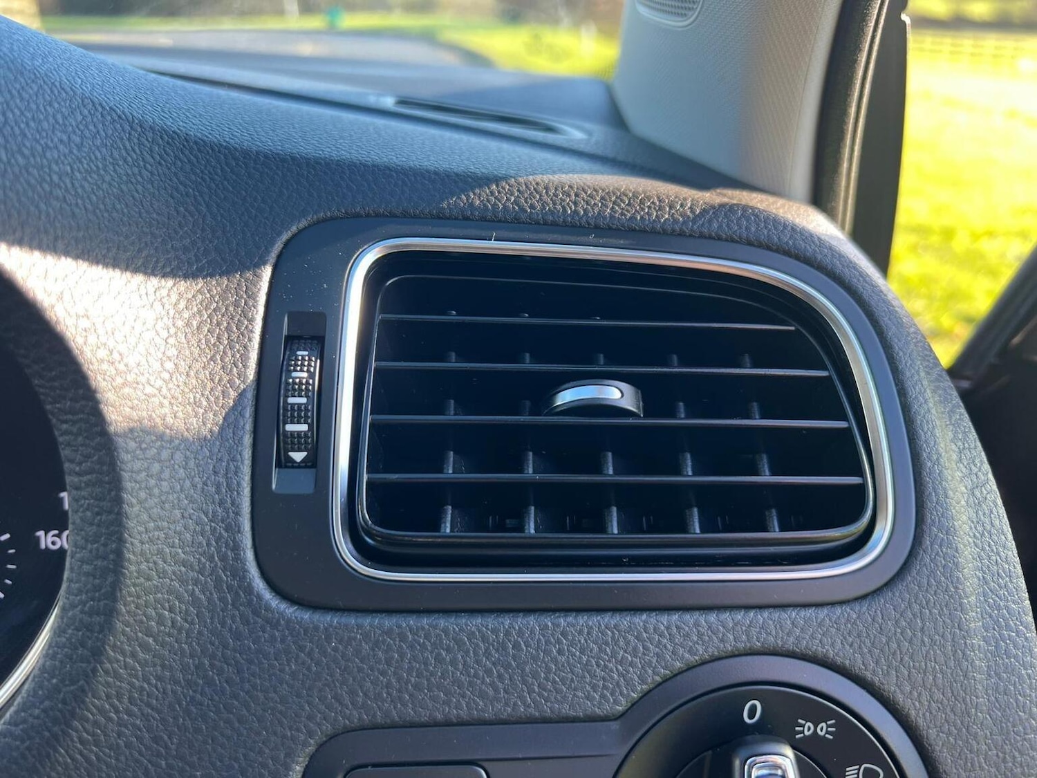 Used Volkswagen Polo 2014 for sale - 77003409: Photo 29