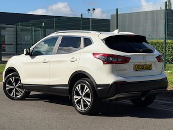 Used Nissan Qashqai 2018 for sale - 79687301: Photo