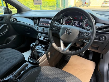 Used Vauxhall Astra 2017 for sale - 78997583: Photo