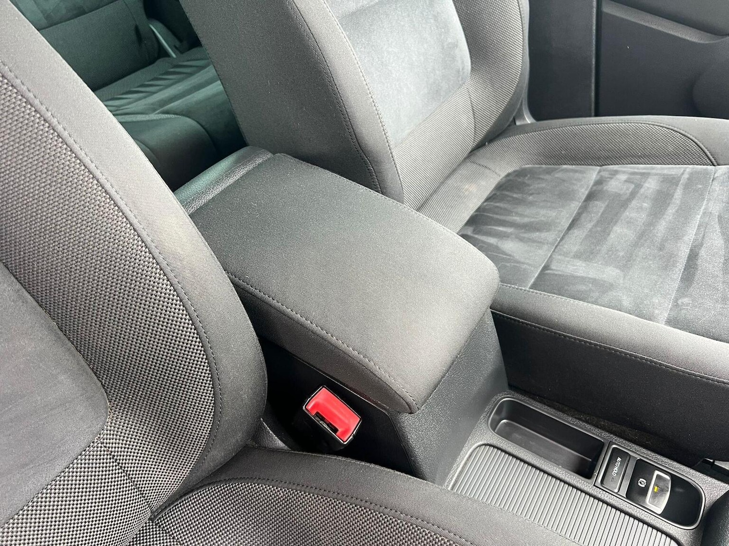 Used Volkswagen Tiguan 2013 for sale - 77385234: Photo 25