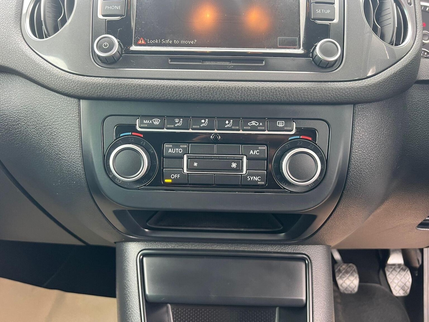 Used Volkswagen Tiguan 2013 for sale - 77385234: Photo 29