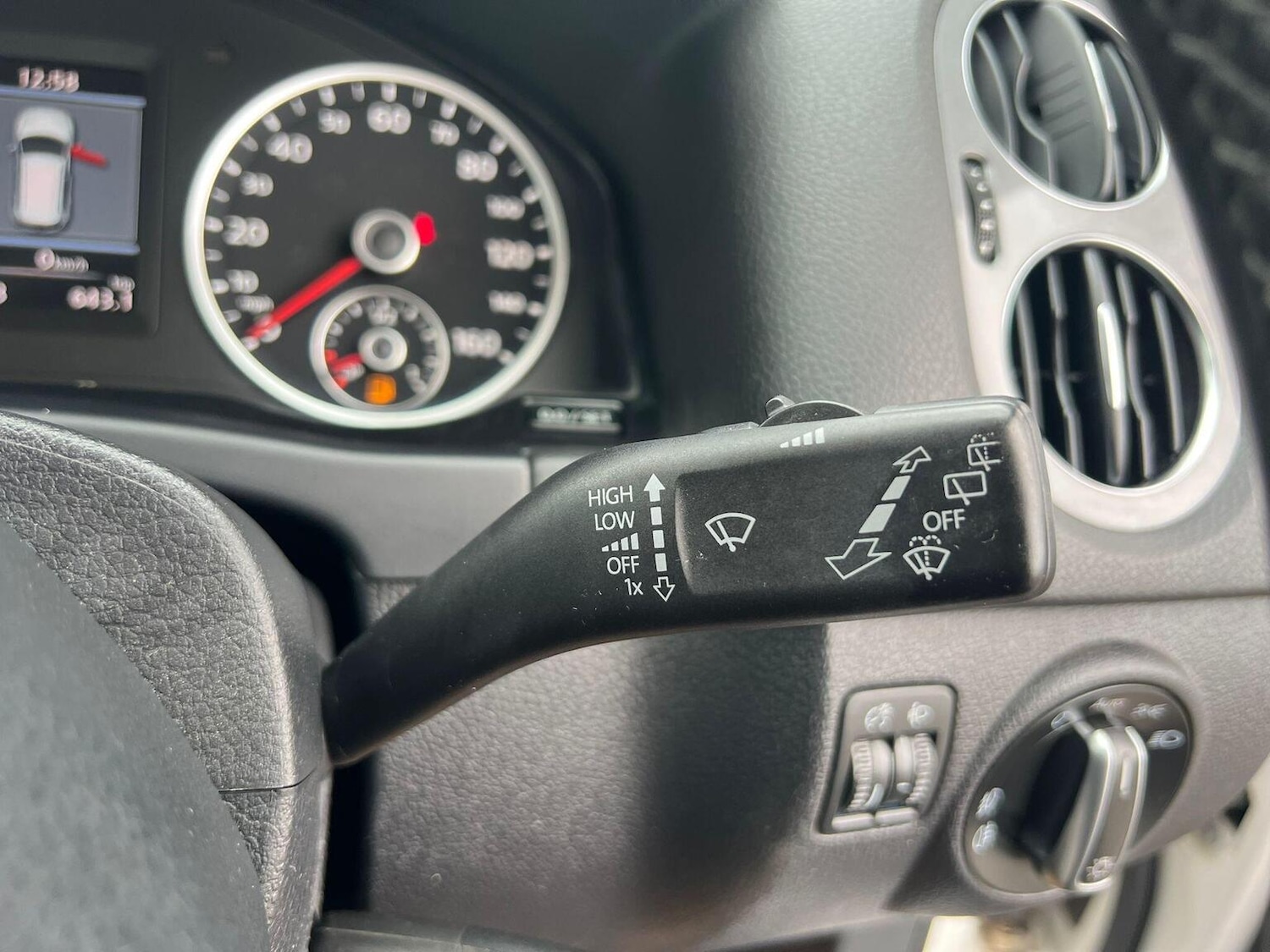 Used Volkswagen Tiguan 2013 for sale - 77385234: Photo 31