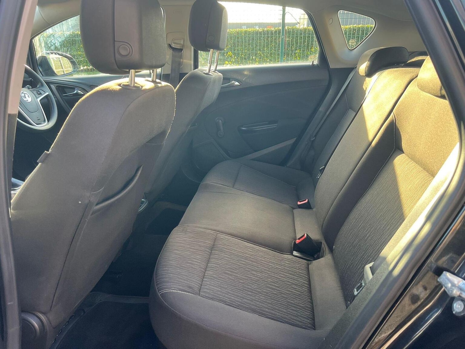 Used Vauxhall Astra 2015 for sale - 77845003: Photo 19