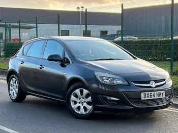 Used Vauxhall Astra 2015 for sale - 77845003: Photo