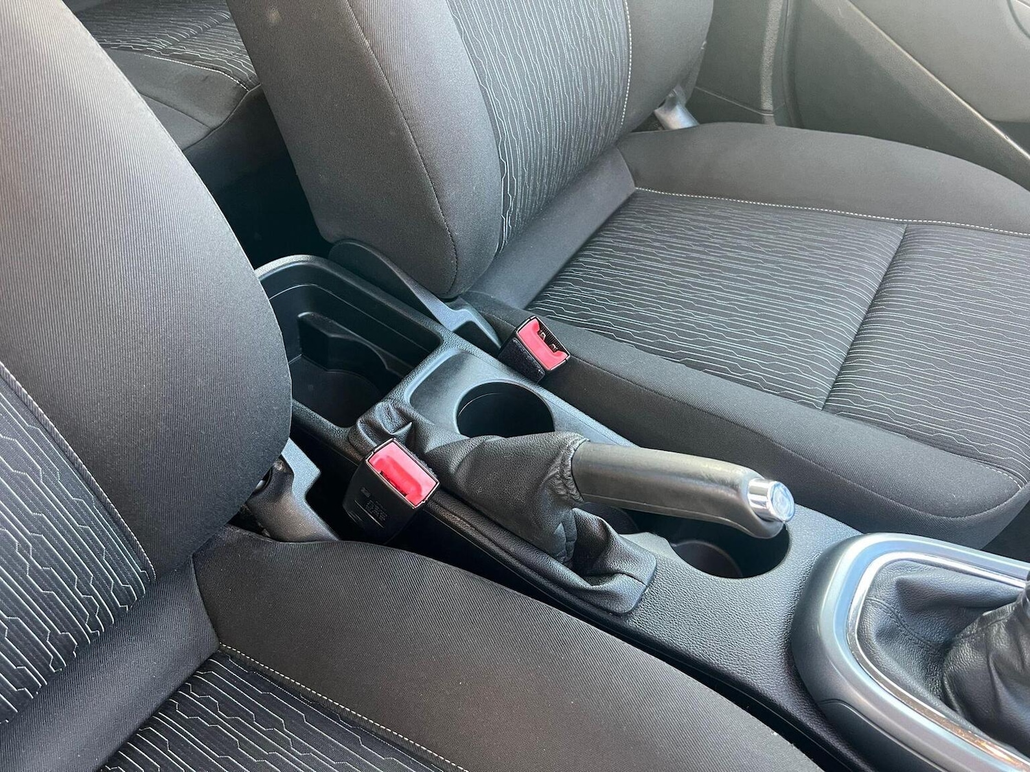 Used Vauxhall Astra 2015 for sale - 77845003: Photo 22