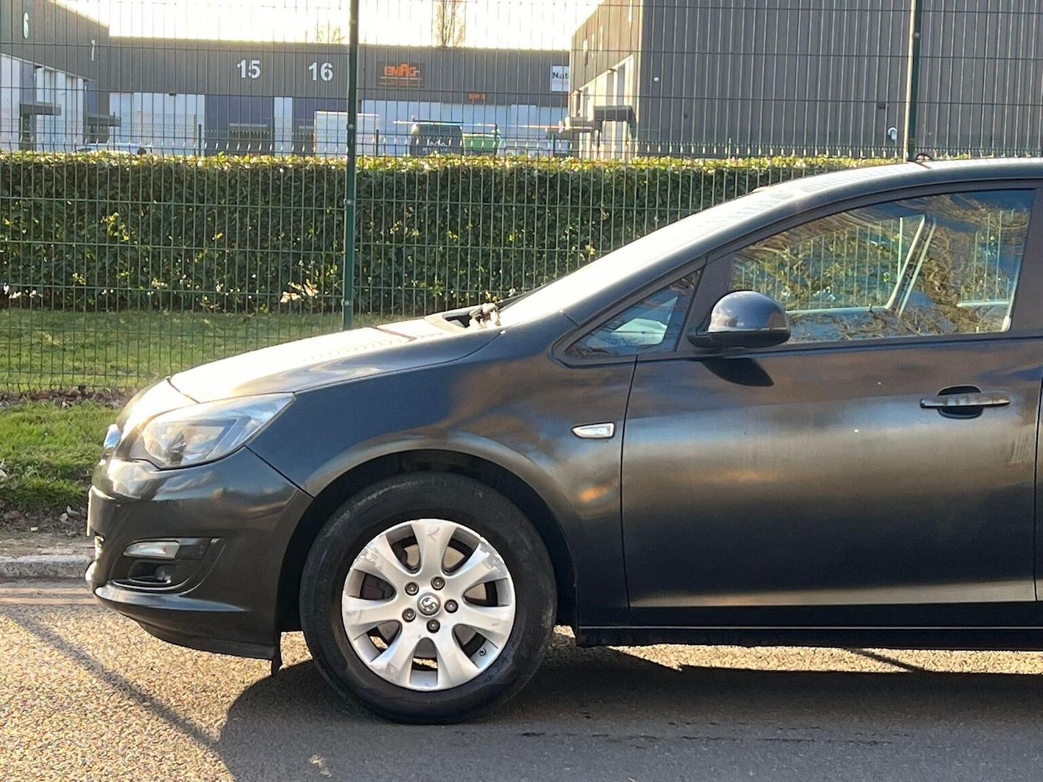 Used Vauxhall Astra 2015 for sale - 77845003: Photo 6