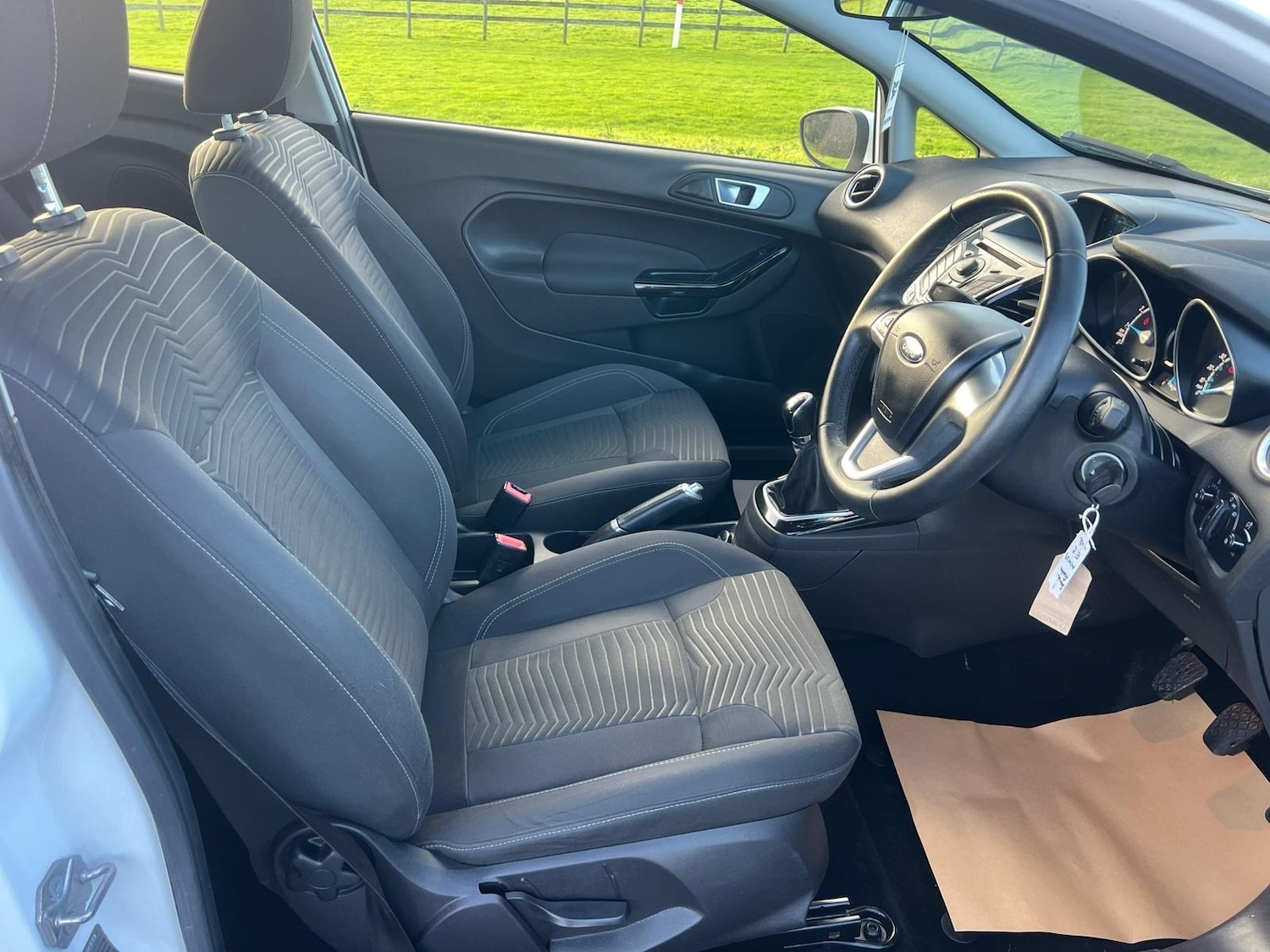 Used Ford Fiesta 2014 for sale - 76899104: Photo 17