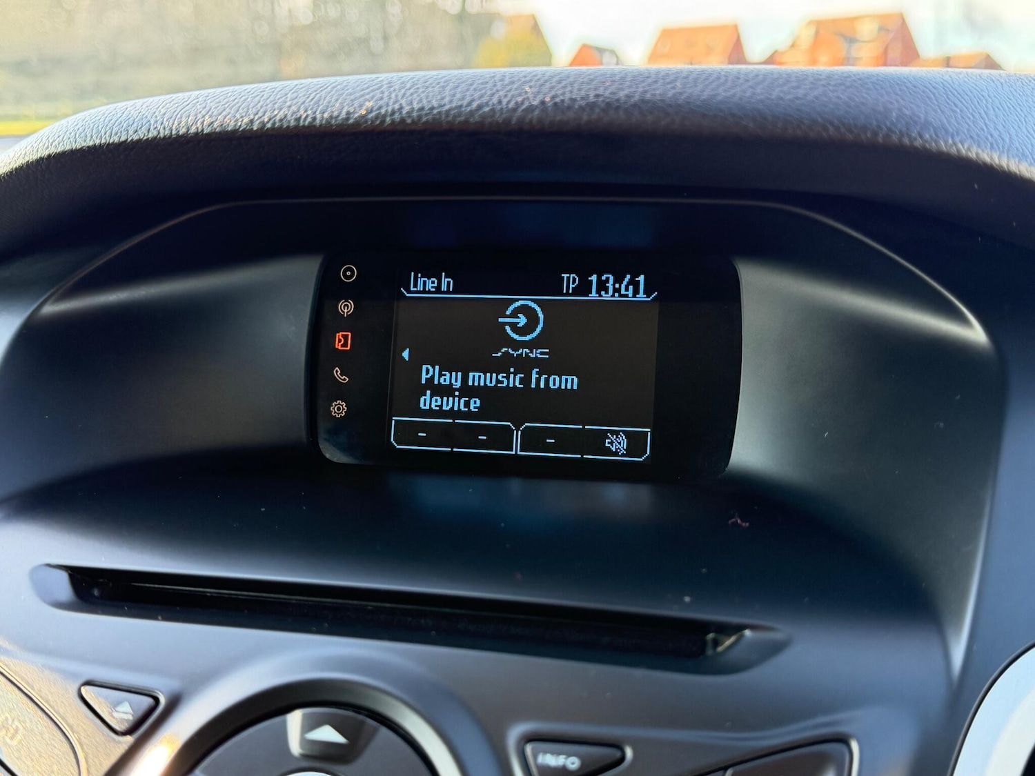 Used Ford Focus 2012 for sale - 76689641: Photo 27