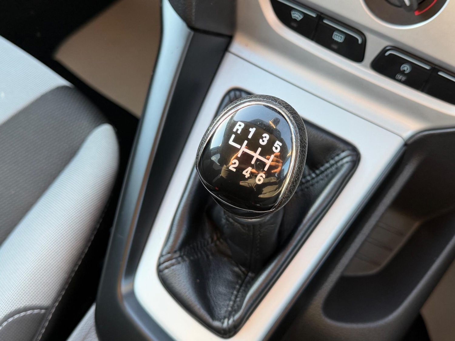 Used Ford Focus 2012 for sale - 76689641: Photo 30