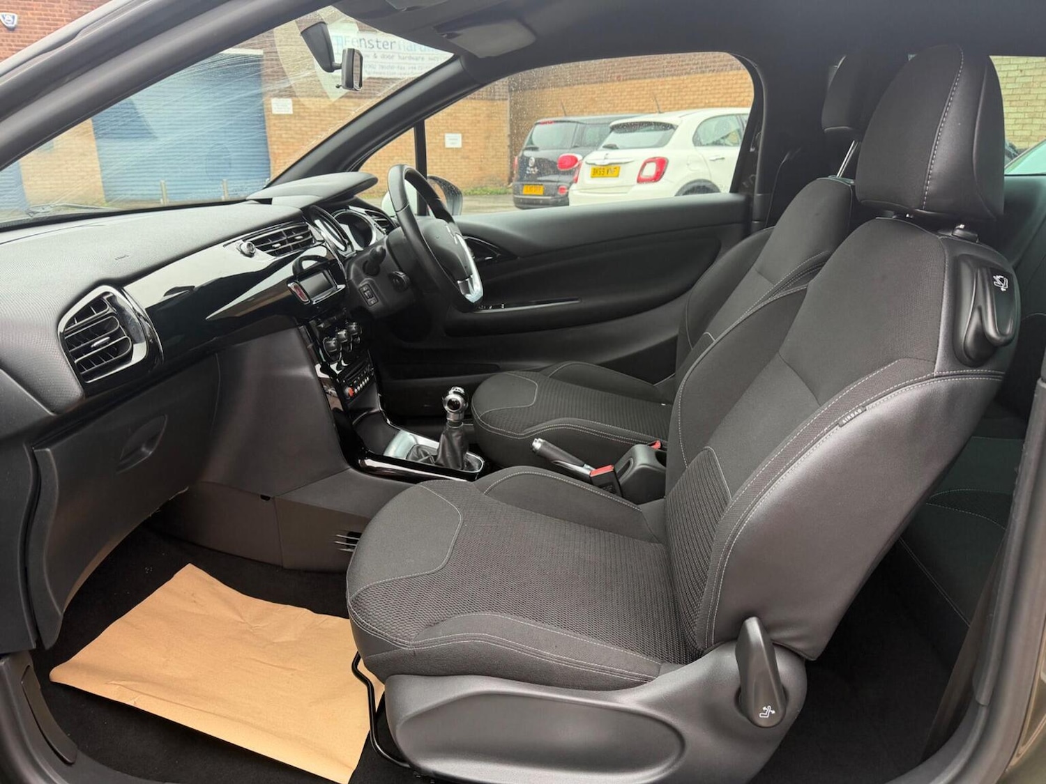 Used Citroen DS3 2013 for sale - 77792890: Photo 14