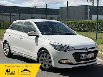 Used Hyundai i20 2016 for sale - 79687291: Photo