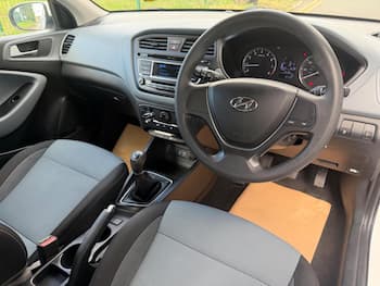 Used Hyundai i20 2016 for sale - 79687291: Photo