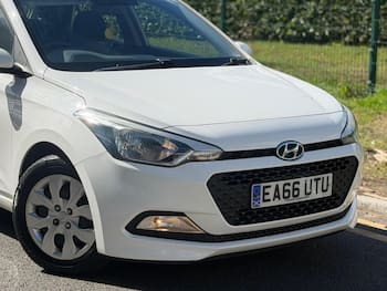 Used Hyundai i20 2016 for sale - 79687291: Photo