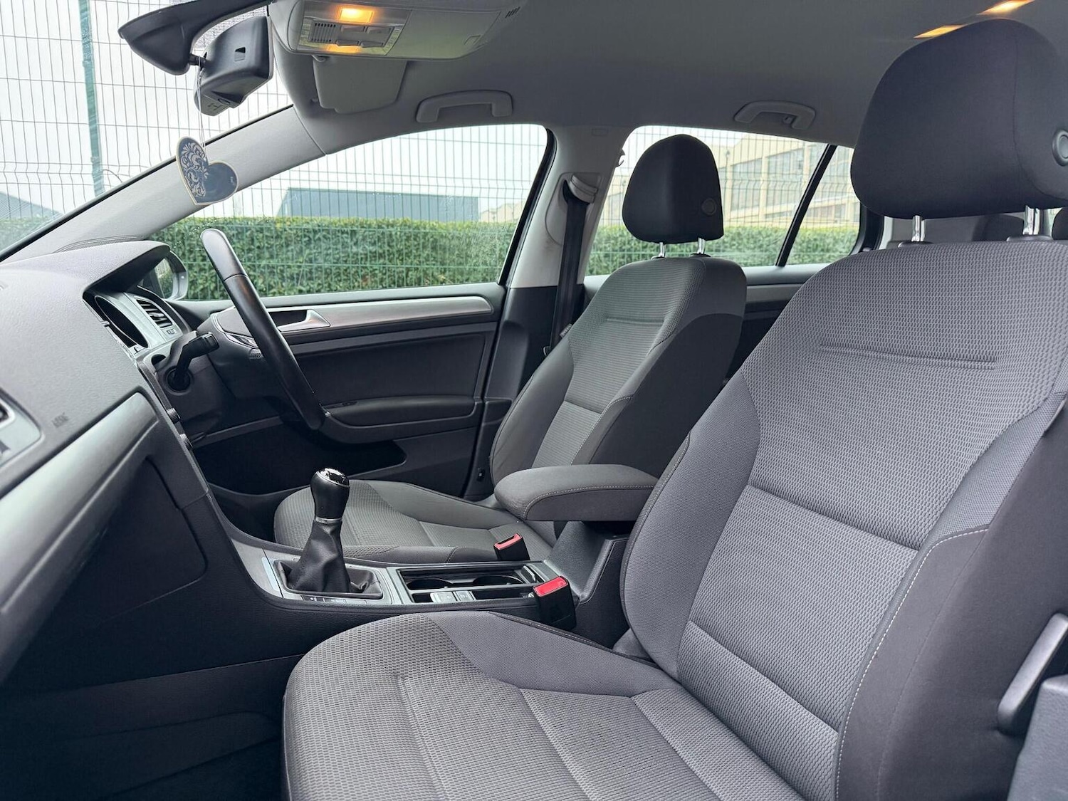 Used Volkswagen Golf 2014 for sale - 77011752: Photo 18