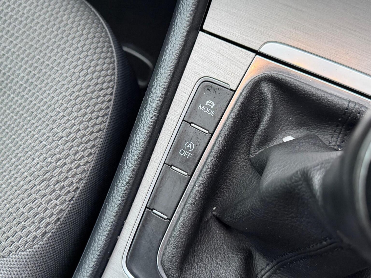 Used Volkswagen Golf 2014 for sale - 77011752: Photo 25