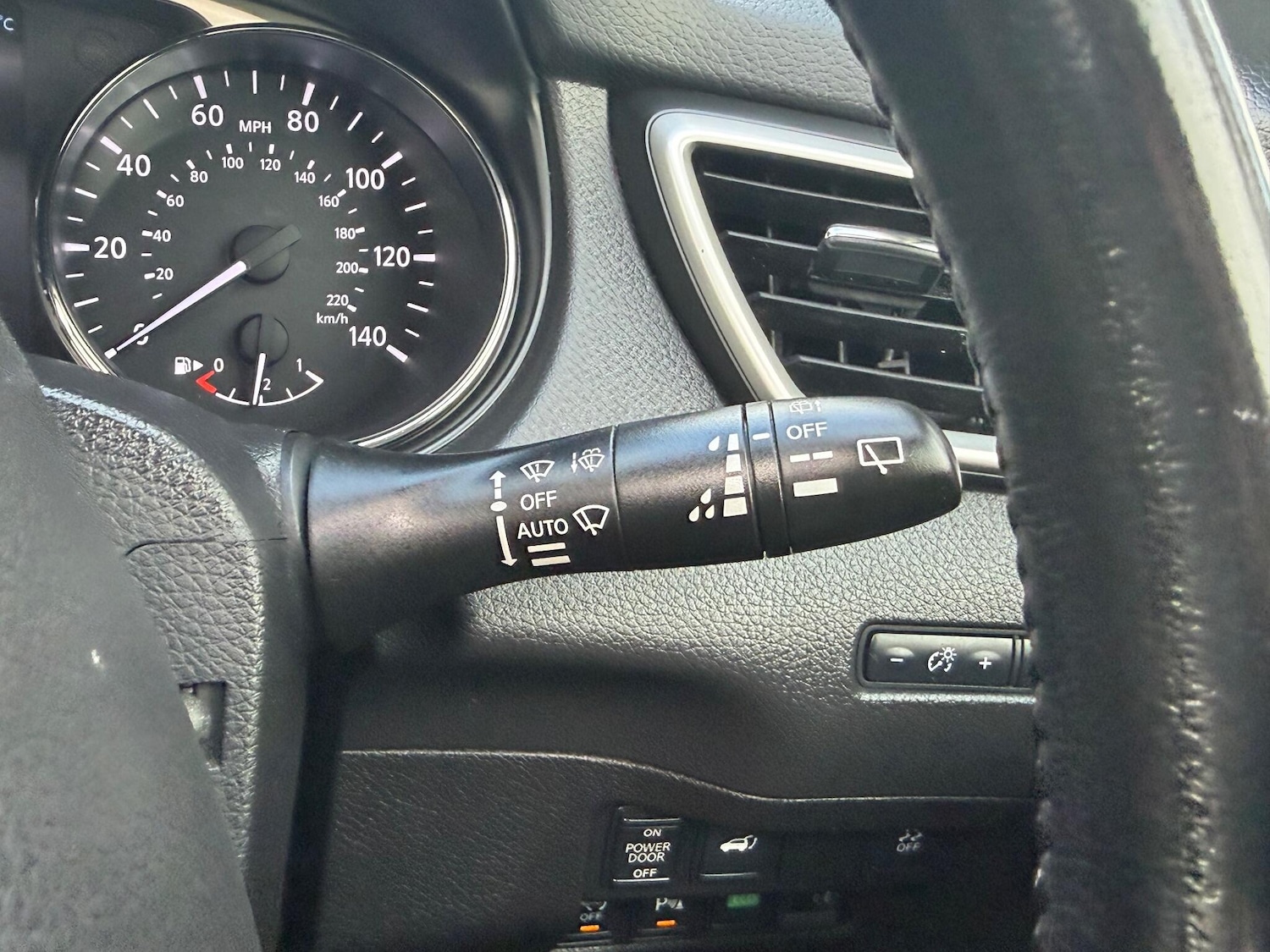 Used Nissan X-Trail 2016 for sale - 76952521: Photo 27