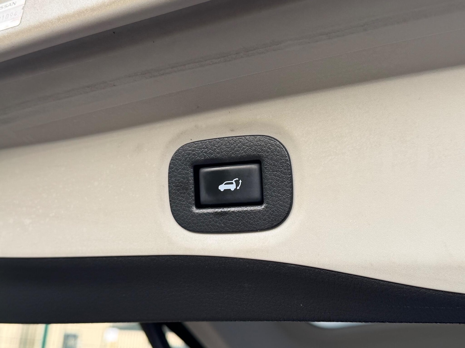 Used Nissan X-Trail 2016 for sale - 76952521: Photo 44