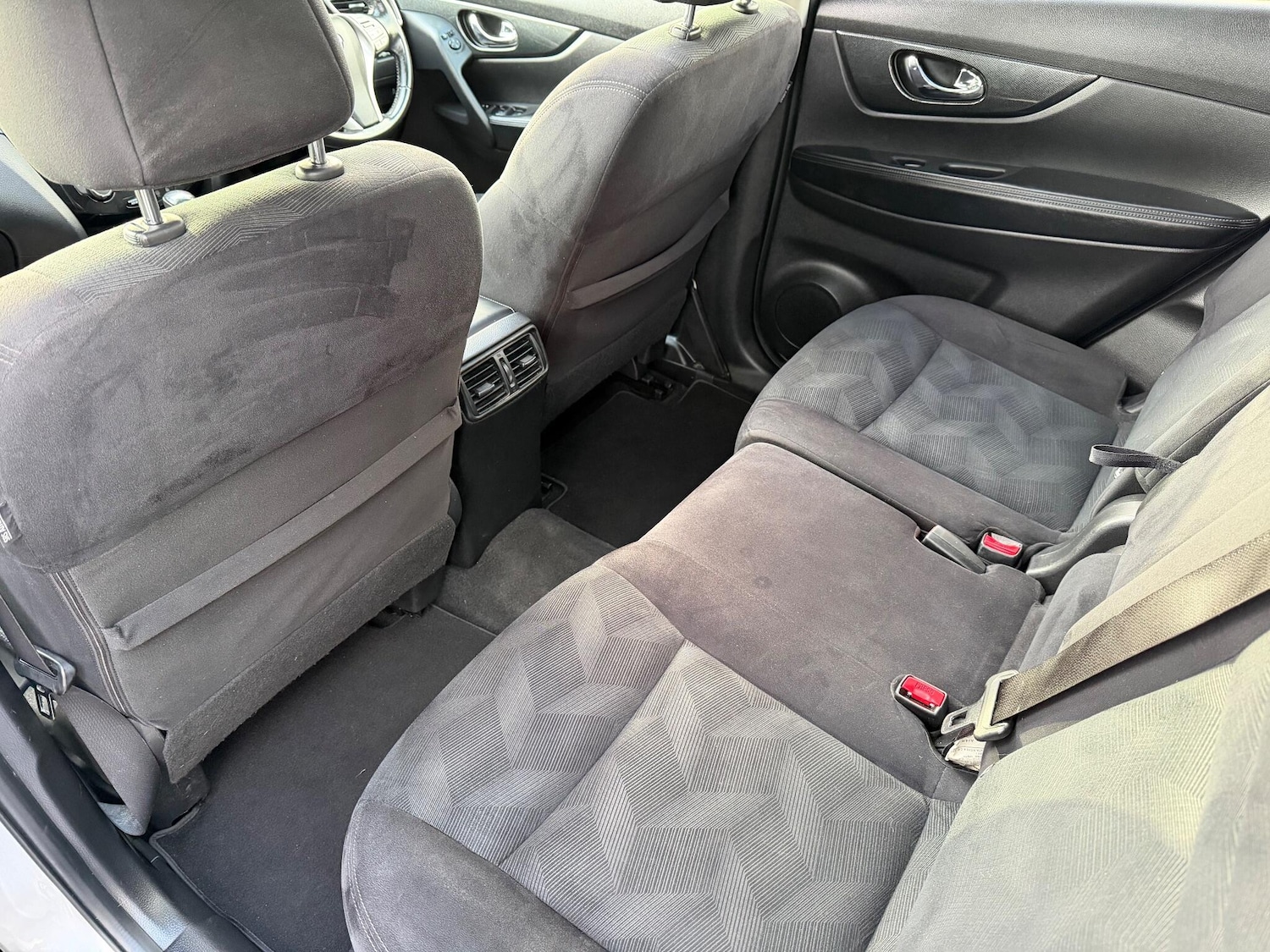 Used Nissan X-Trail 2016 for sale - 76952521: Photo 49