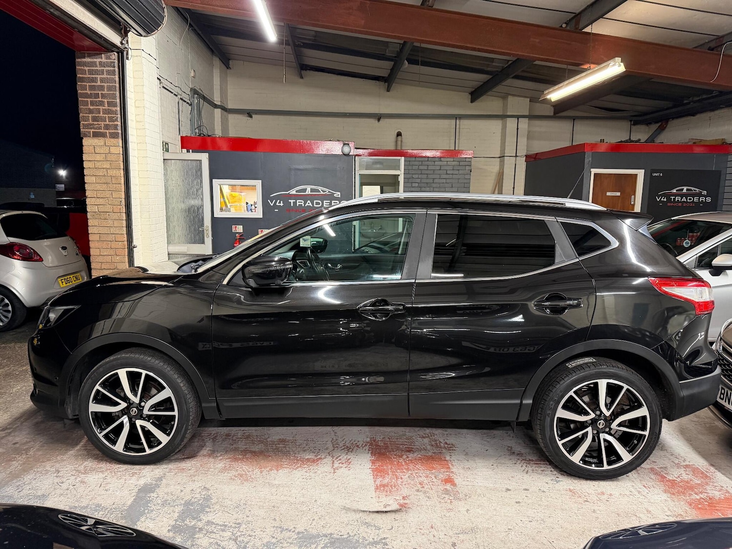Used Nissan Qashqai 2016 for sale - 76742741: Photo 4