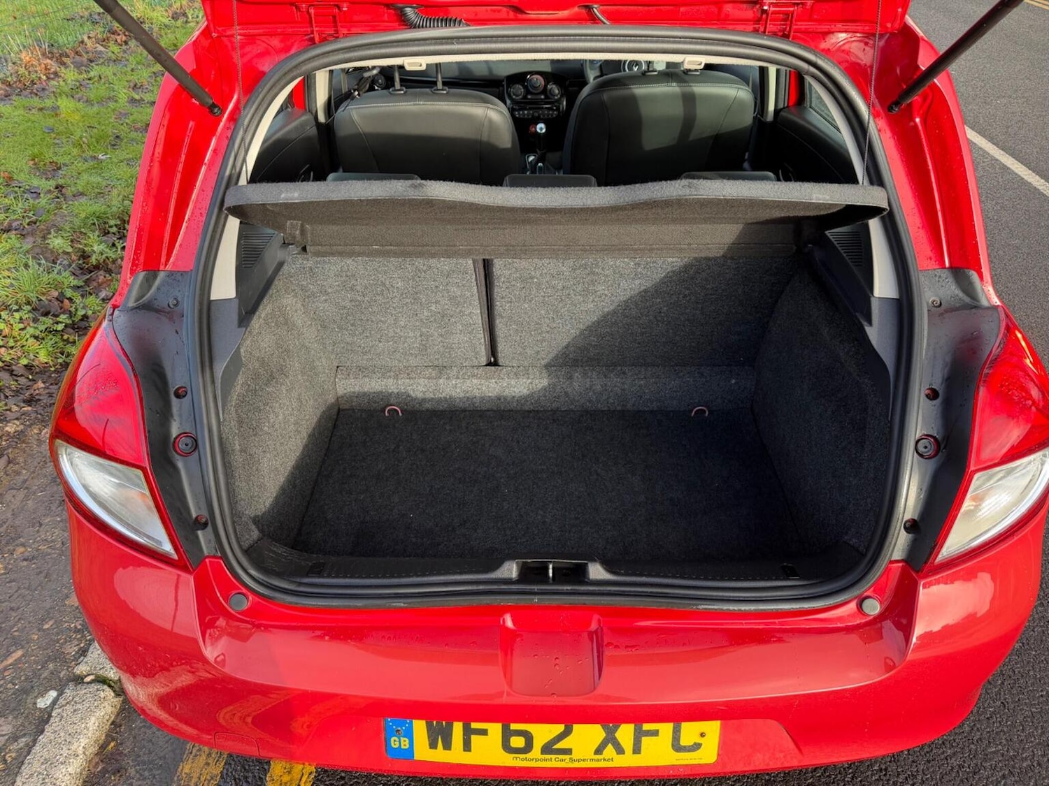 Used Renault Clio 2012 for sale - 77225223: Photo 28