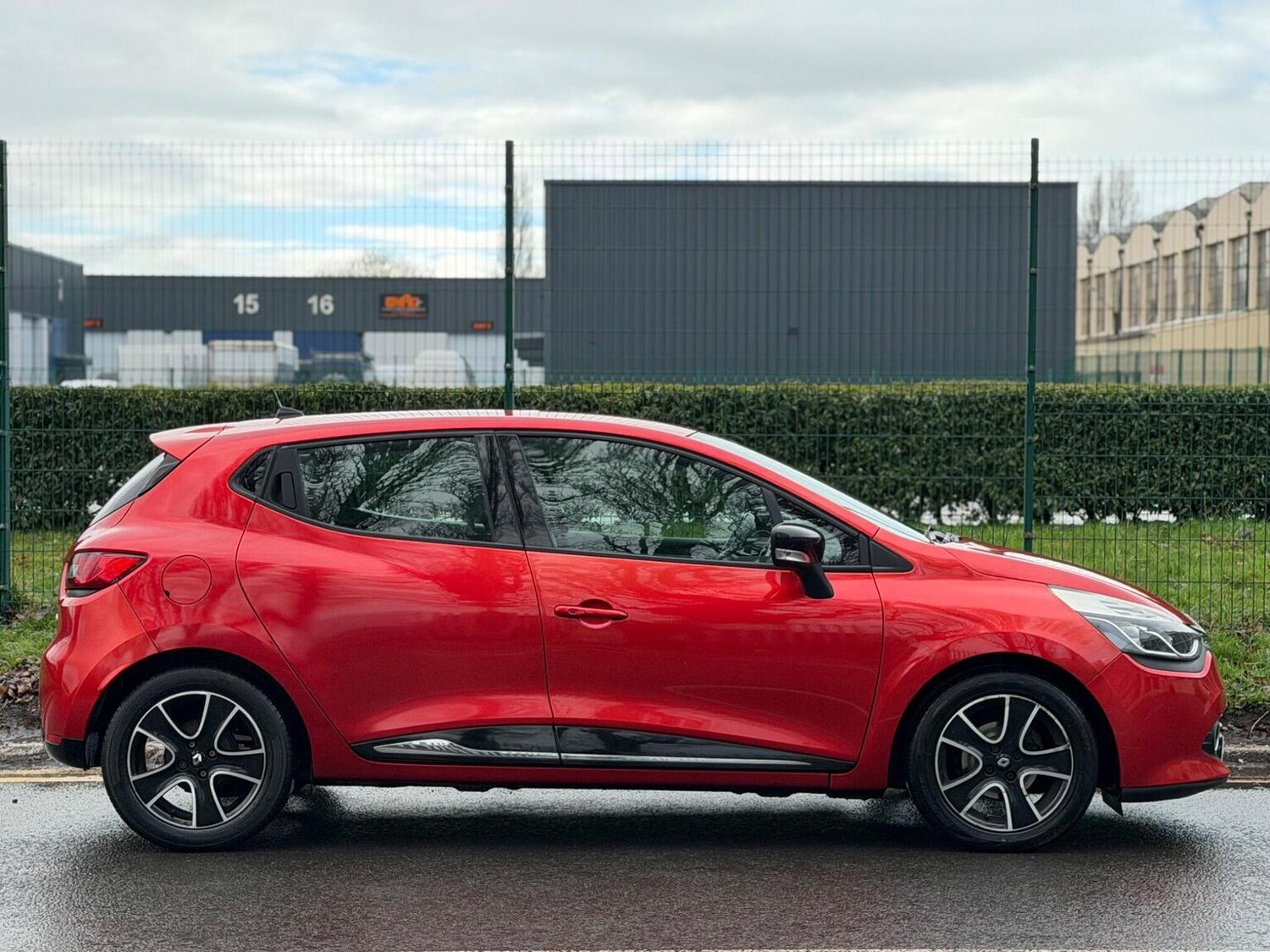 Used Renault Clio 2014 for sale - 77548247: Photo 13