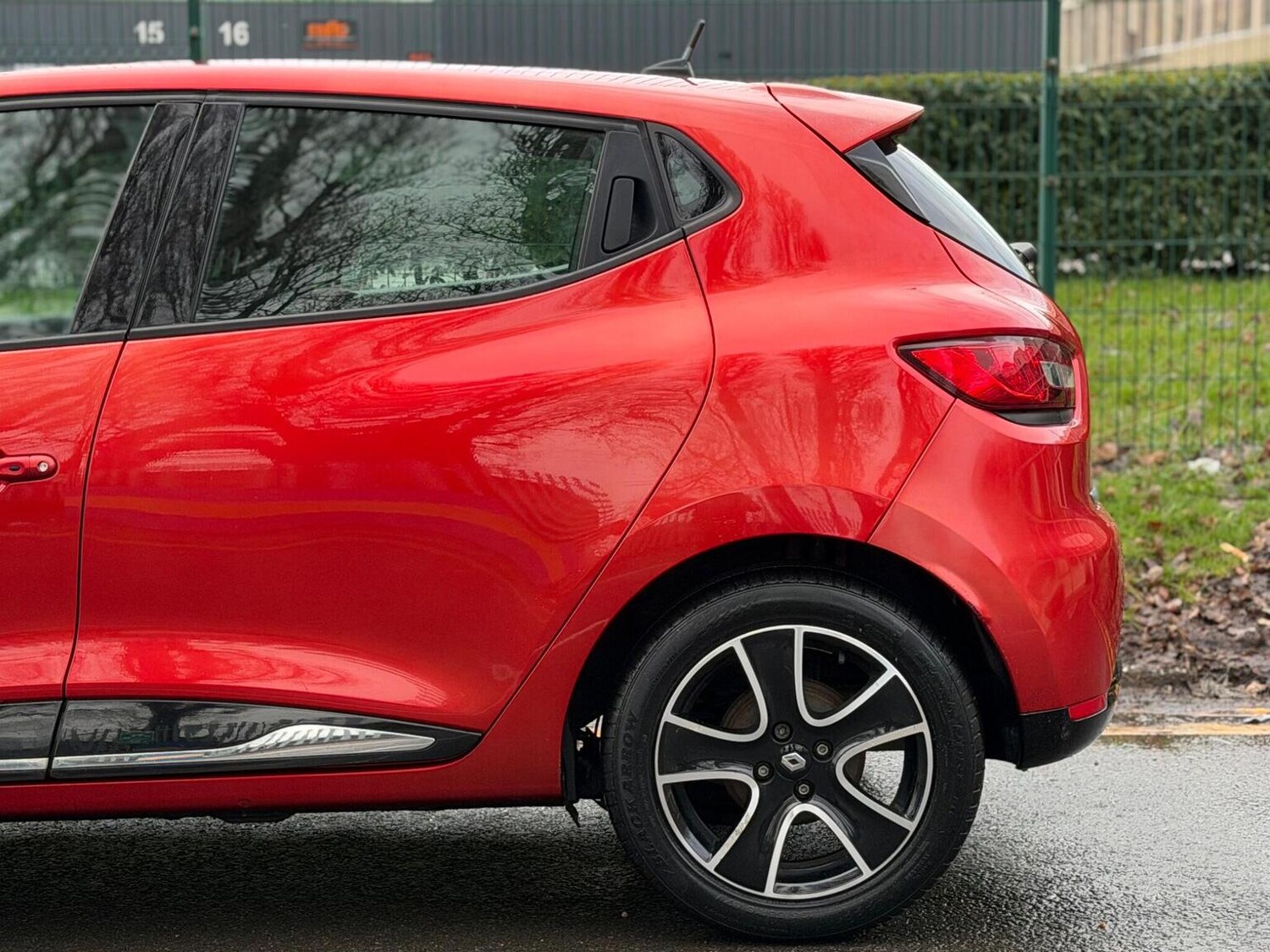 Used Renault Clio 2014 for sale - 77548247: Photo 8