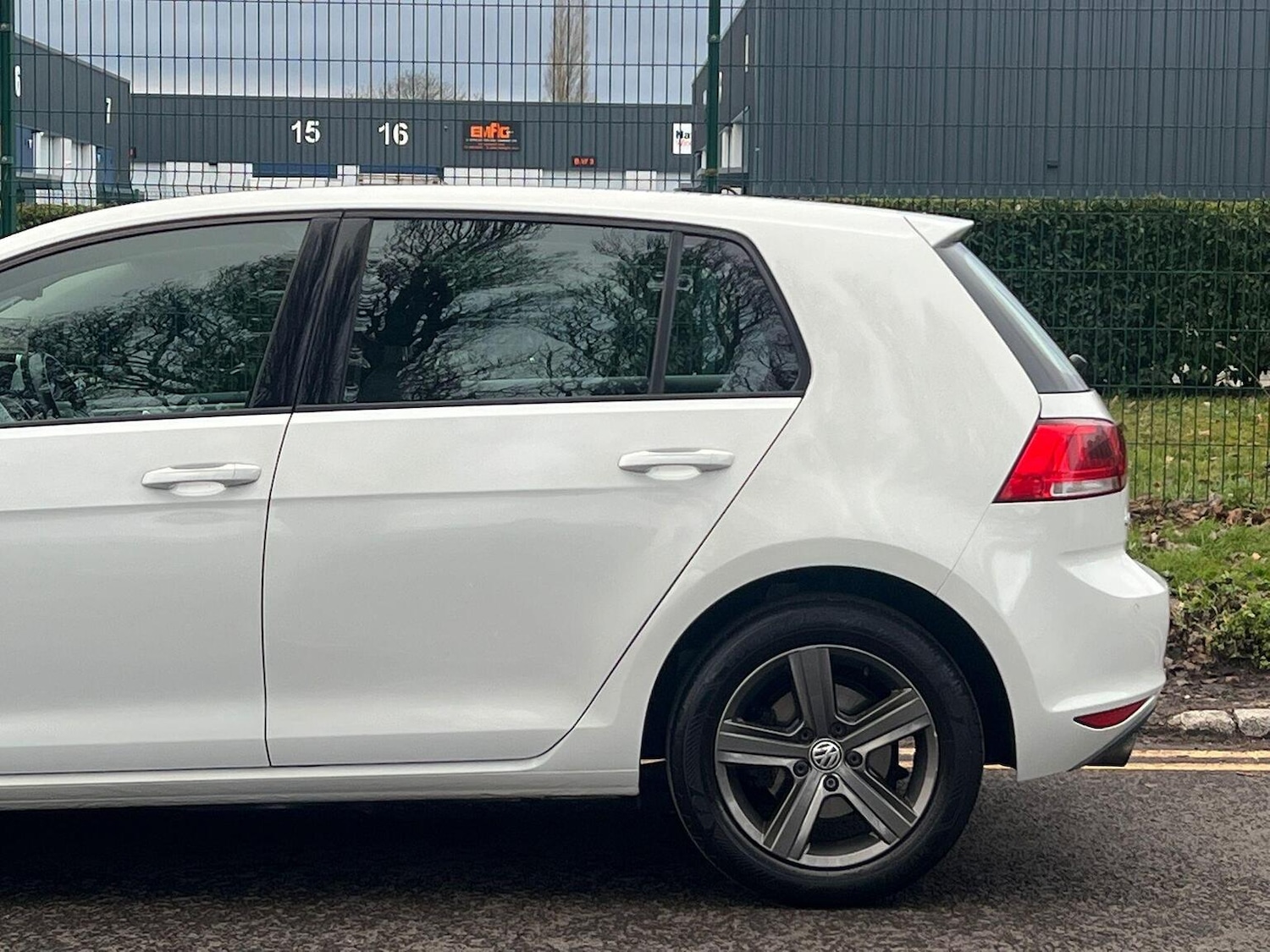 Used Volkswagen Golf 2015 for sale - 77264499: Photo 10