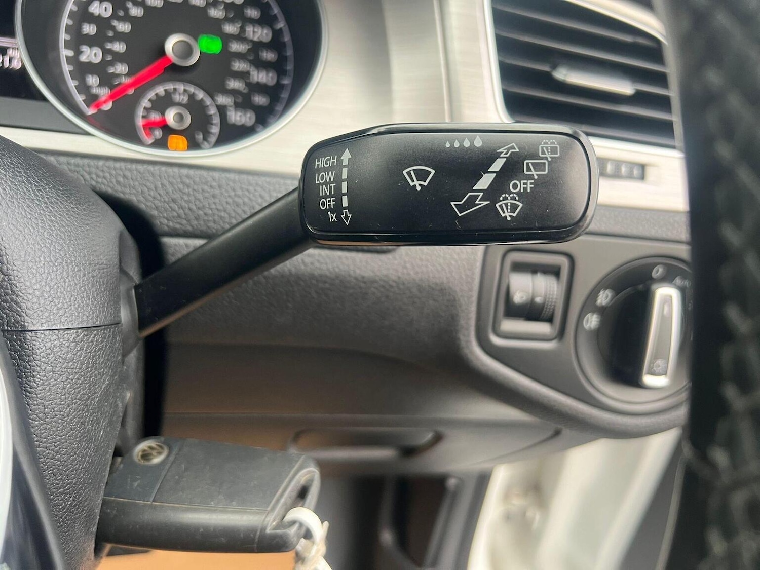 Used Volkswagen Golf 2015 for sale - 77264499: Photo 23