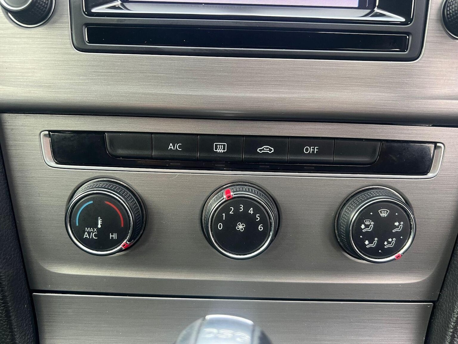 Used Volkswagen Golf 2015 for sale - 77264499: Photo 28